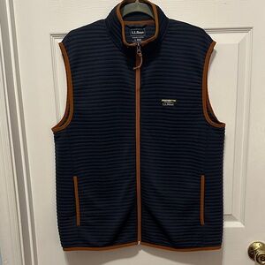 L.L. Bean Men's Dark Blue Vest with Brown Trim